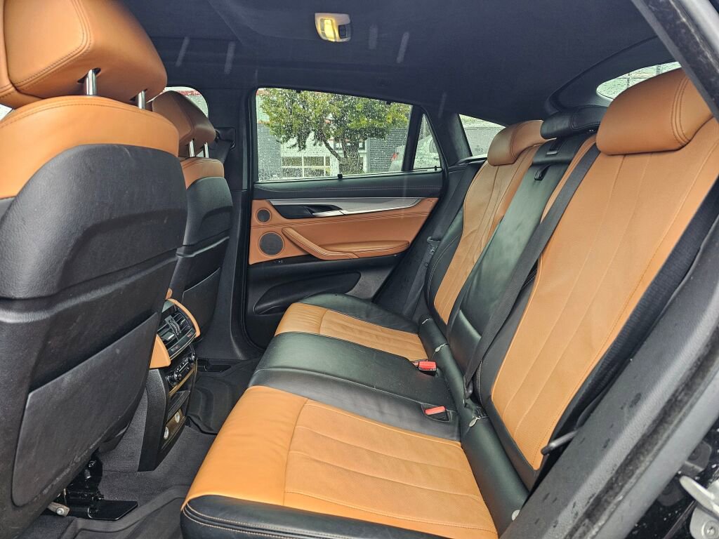 Used 2017 BMW X6 xDrive50i image 17