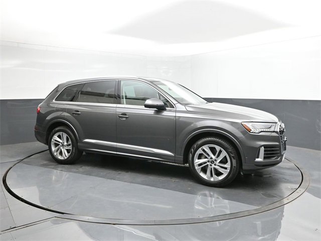 Used 2024 Audi Q7 3.0T Premium Plus image 17