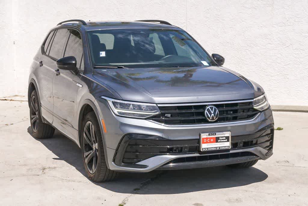 Used 2024 Volkswagen Tiguan SE R-Line FWD image 3