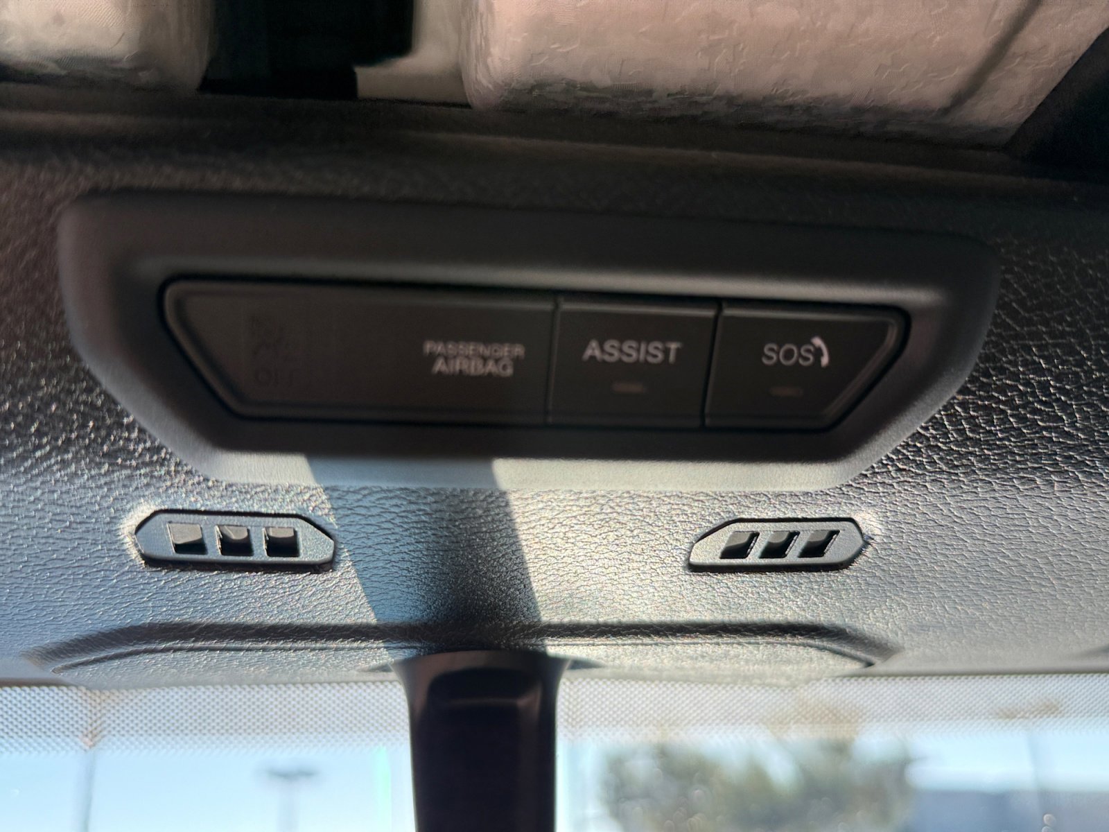 Used 2023 Jeep Gladiator Willys image 32