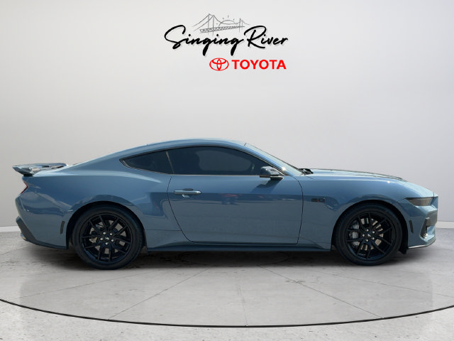 Used 2025 Ford Mustang GT Premium RWD image 8