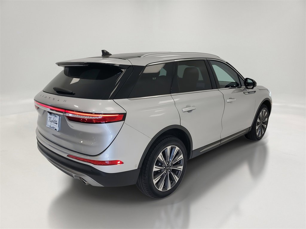 Used 2020 Lincoln Corsair Reserve w/ Equipment Group 201A image 4