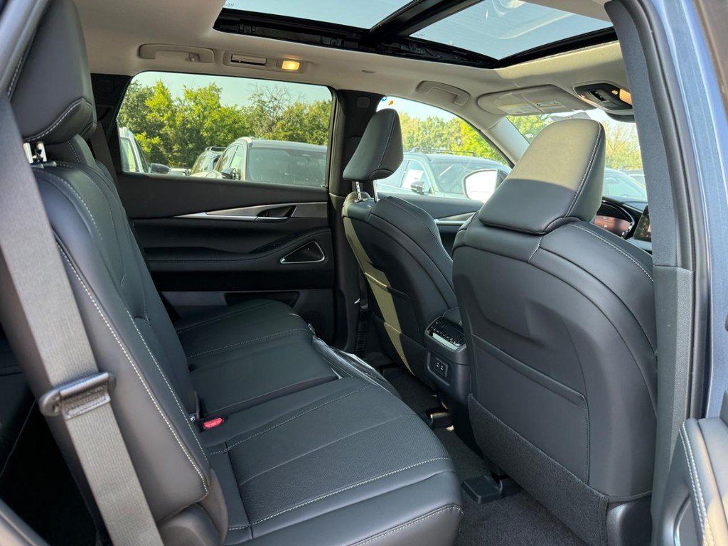 New 2027 INFINITI QX60 Luxe AWD/4WD image 5