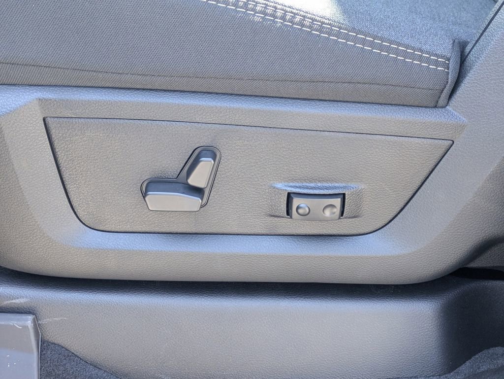 New 2026 RAM 2500 Big Horn image 21