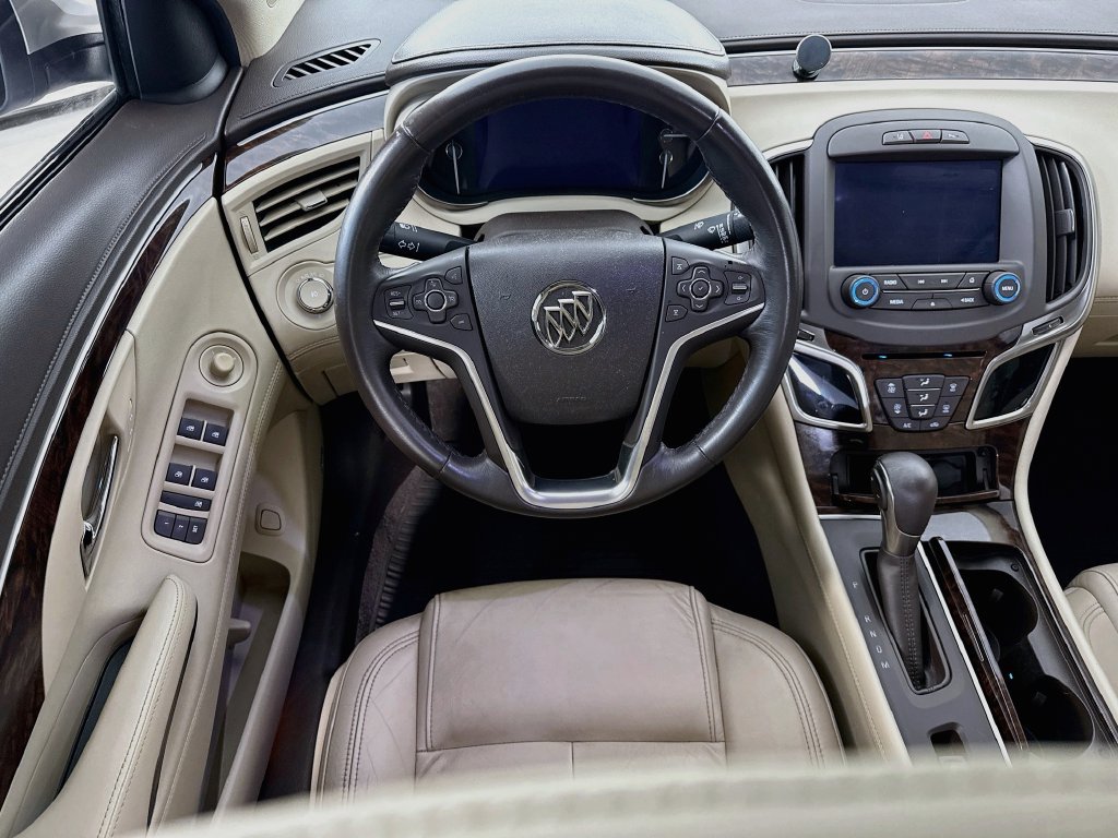 Used 2016 Buick LaCrosse Leather w/ Experience Buick Package FWD image 10
