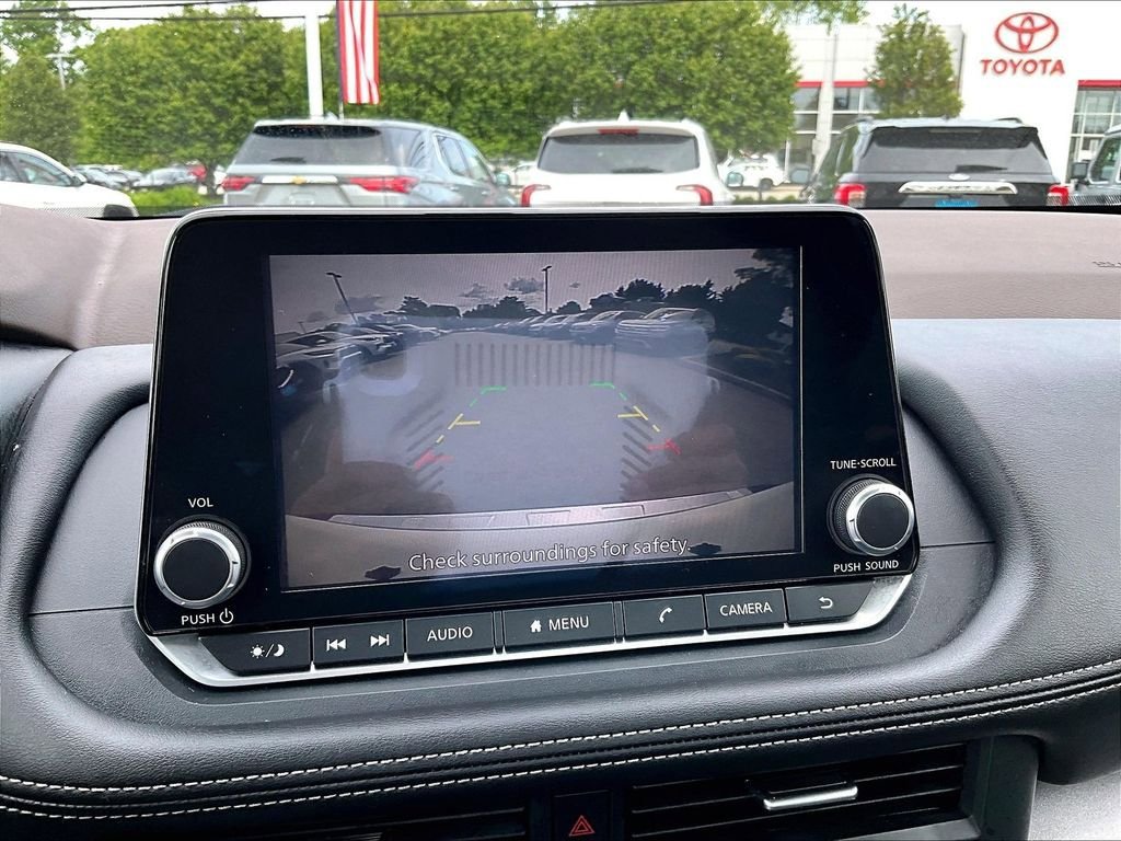 Used 2023 Nissan Rogue SV w/ SV Premium B Package AWD/4WD image 19