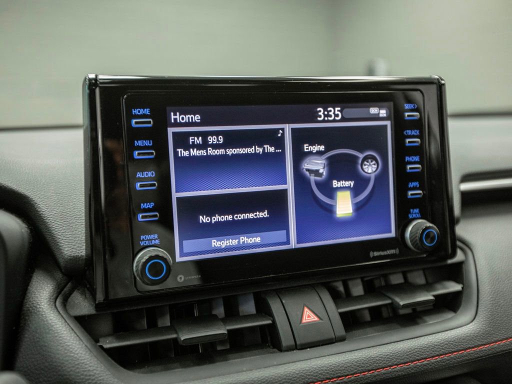 Used 2021 Toyota RAV4 SE image 19