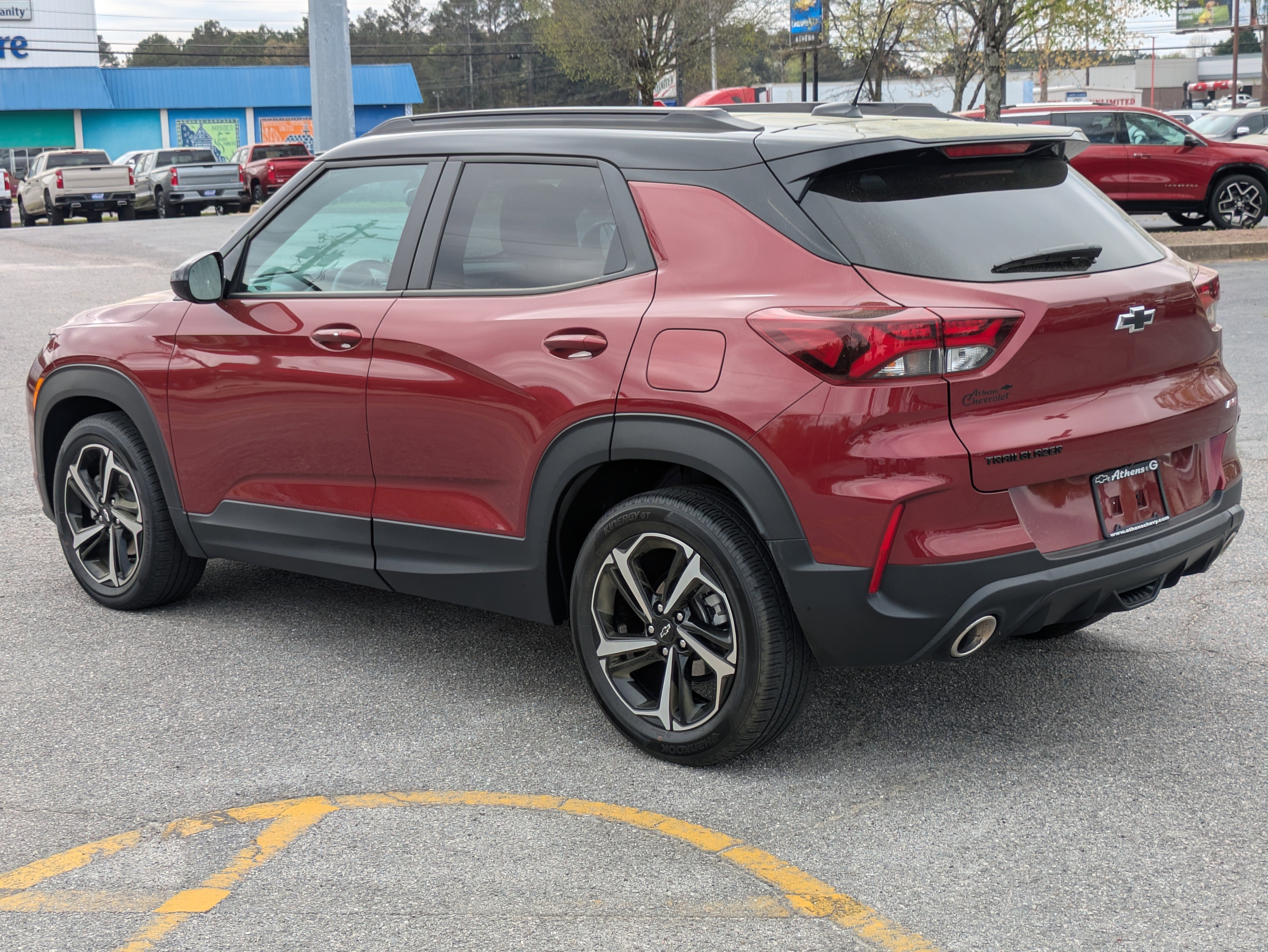 Used 2023 Chevrolet TrailBlazer RS w/ Sun and Liftgate Package image 6