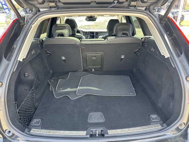 Used 2021 Volvo XC60 T6 Inscription w/ Advanced Package image 16