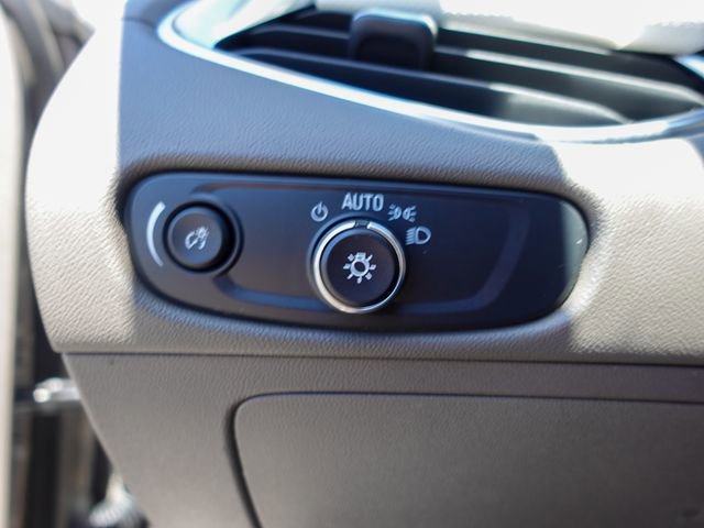 Used 2024 Chevrolet Malibu LT FWD image 16