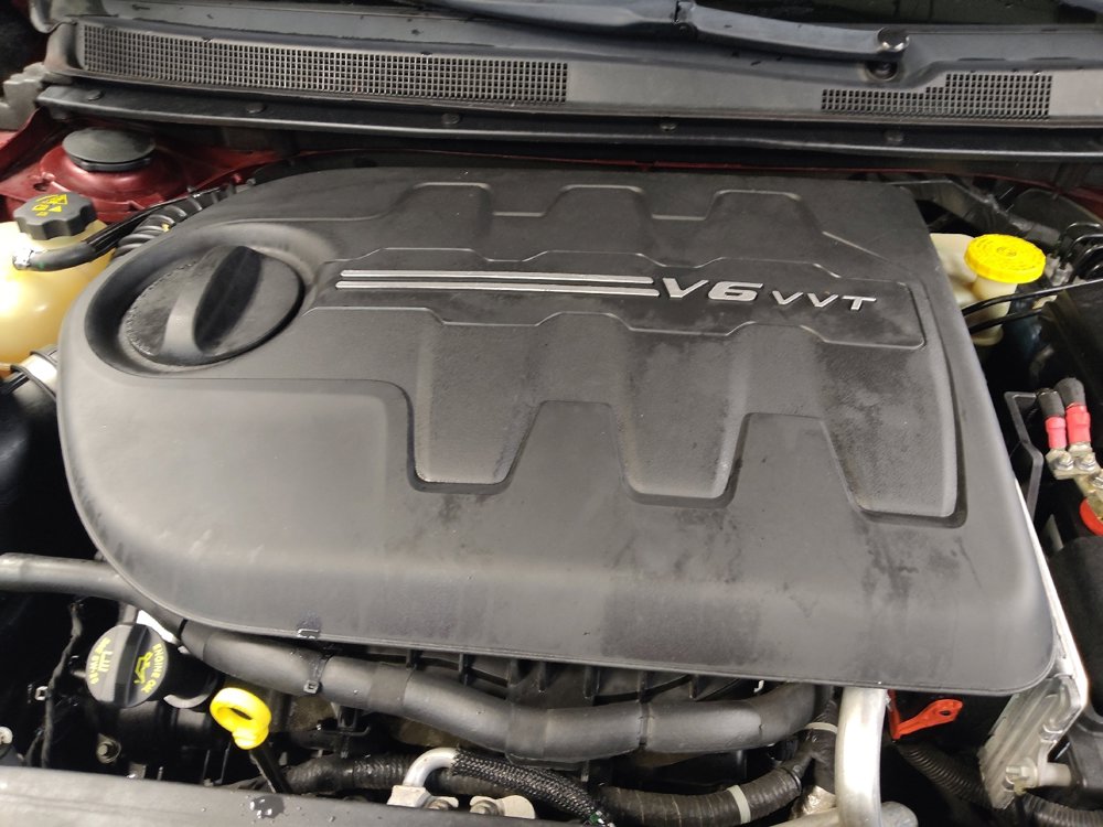 Used 2015 Chrysler 200 C w/ Navigation & Sound Group I image 30