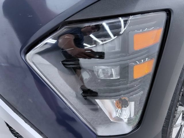 Used 2025 Hyundai Kona SEL AWD/4WD image 7