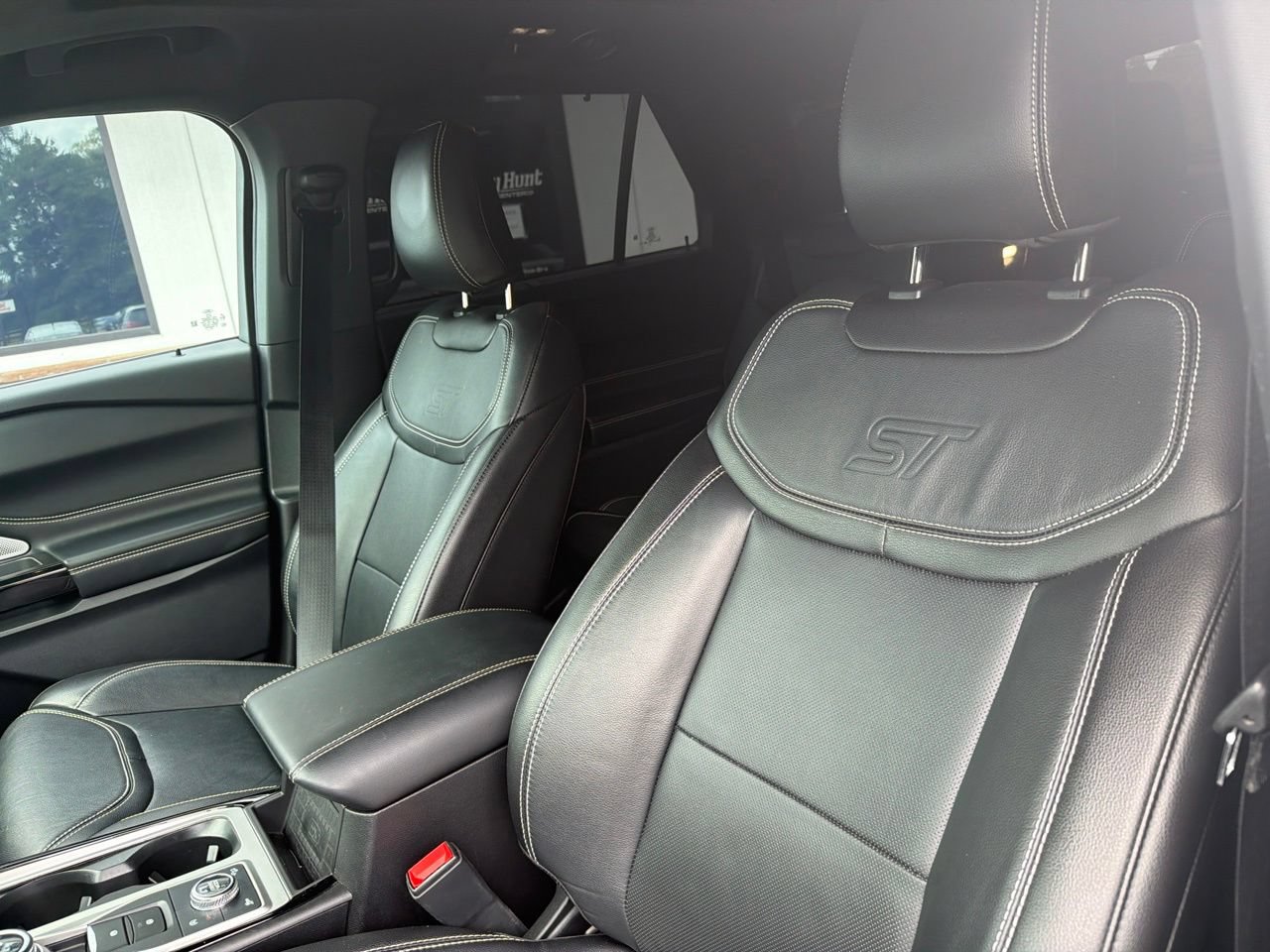 Used 2022 Ford Explorer ST w/ Equipment Group 401A AWD/4WD image 3