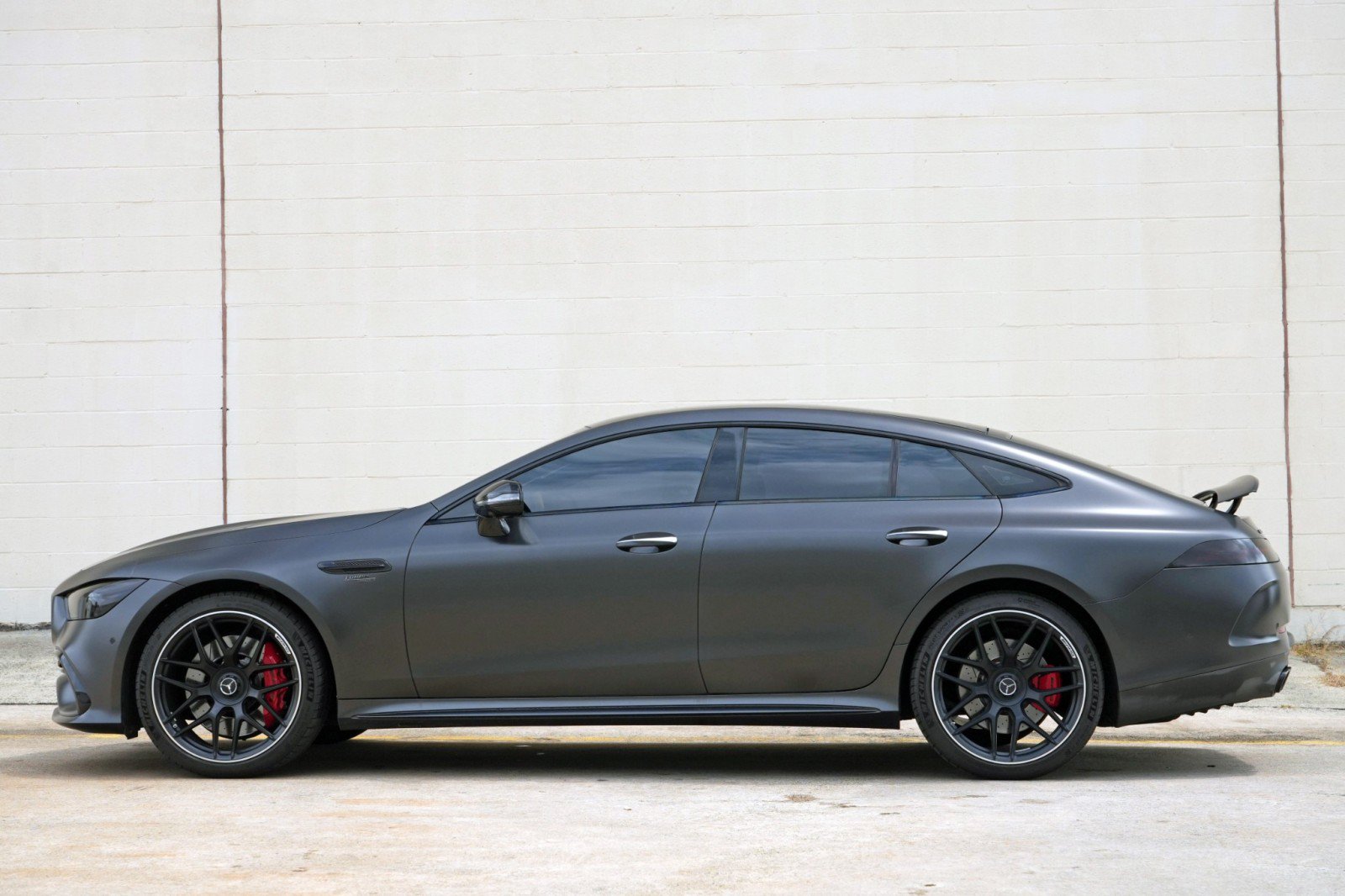 Used 2022 Mercedes-Benz AMG GT 43 w/ Driver Assistance Package image 10