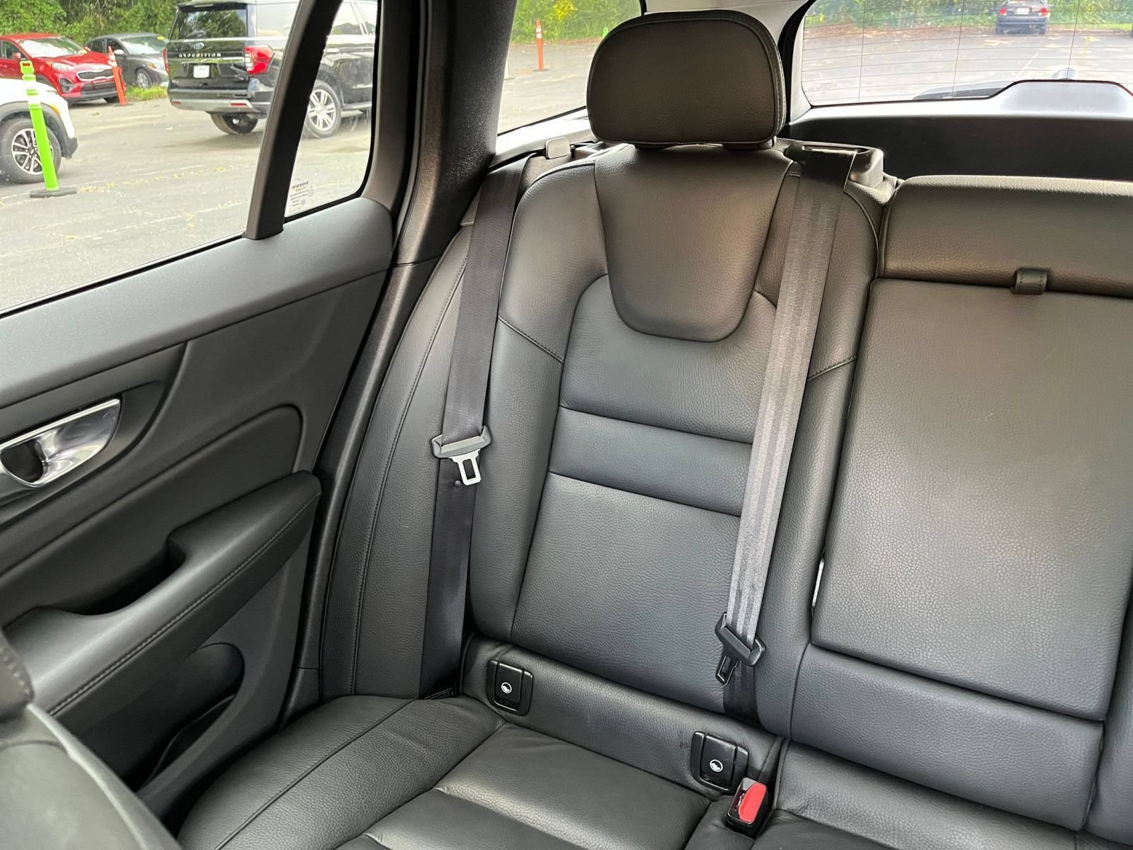 Used 2025 Volvo V60 B5 Cross Country Plus AWD/4WD image 44