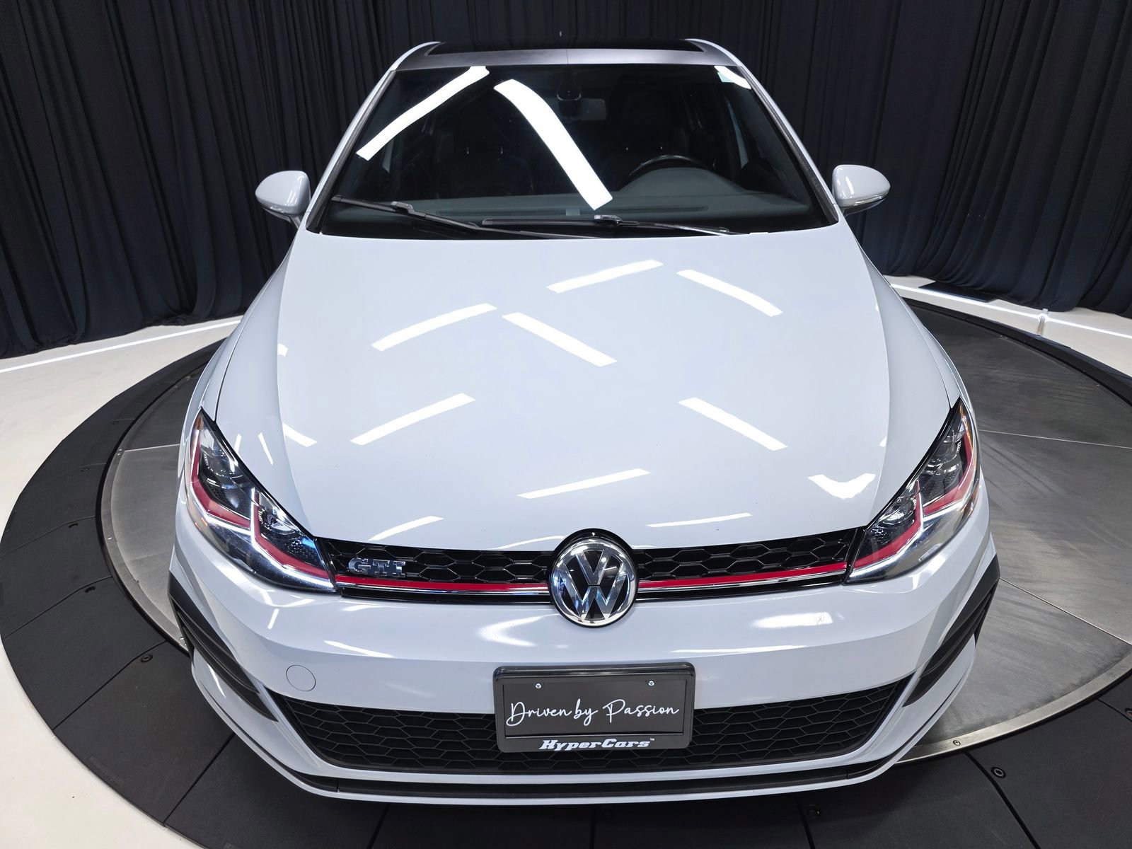 Used 2018 Volkswagen GTI SE w/ SE Leather Package FWD image 43