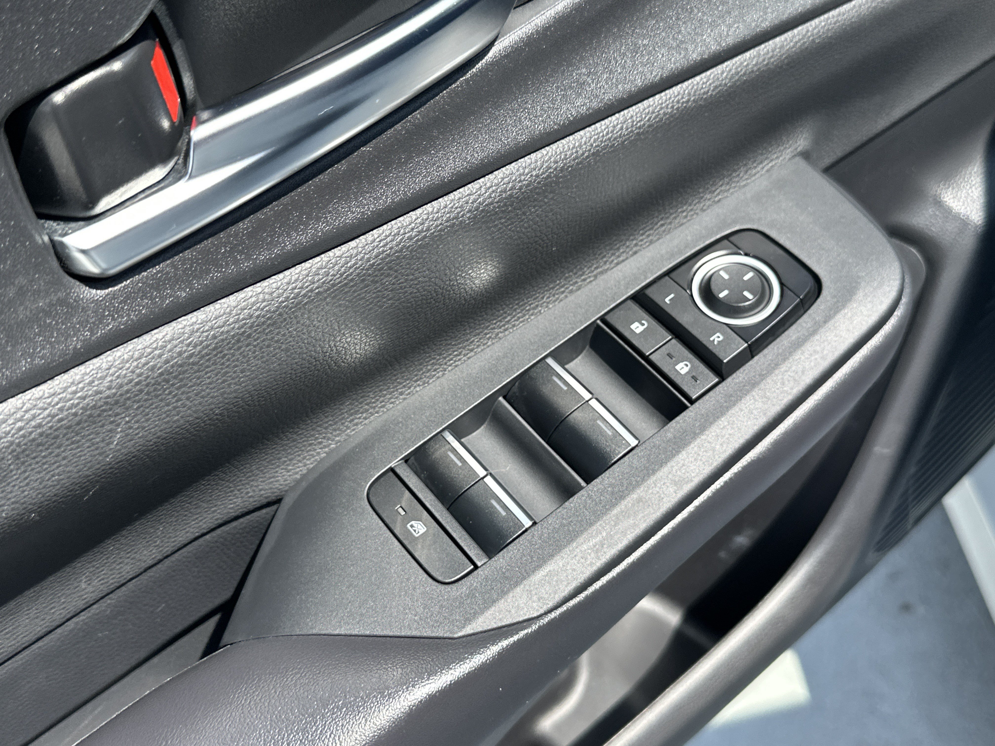 Certified 2023 Toyota Prius Prime FWD image 15