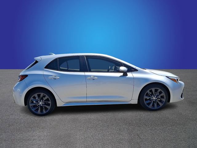 Used 2025 Toyota Corolla XSE image 3