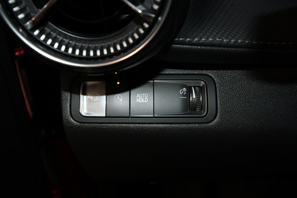 Used 2026 Chevrolet Equinox LT FWD image 9