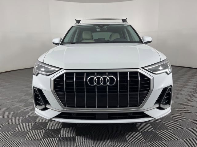Used 2022 Audi Q3 2.0T Premium Plus image 4