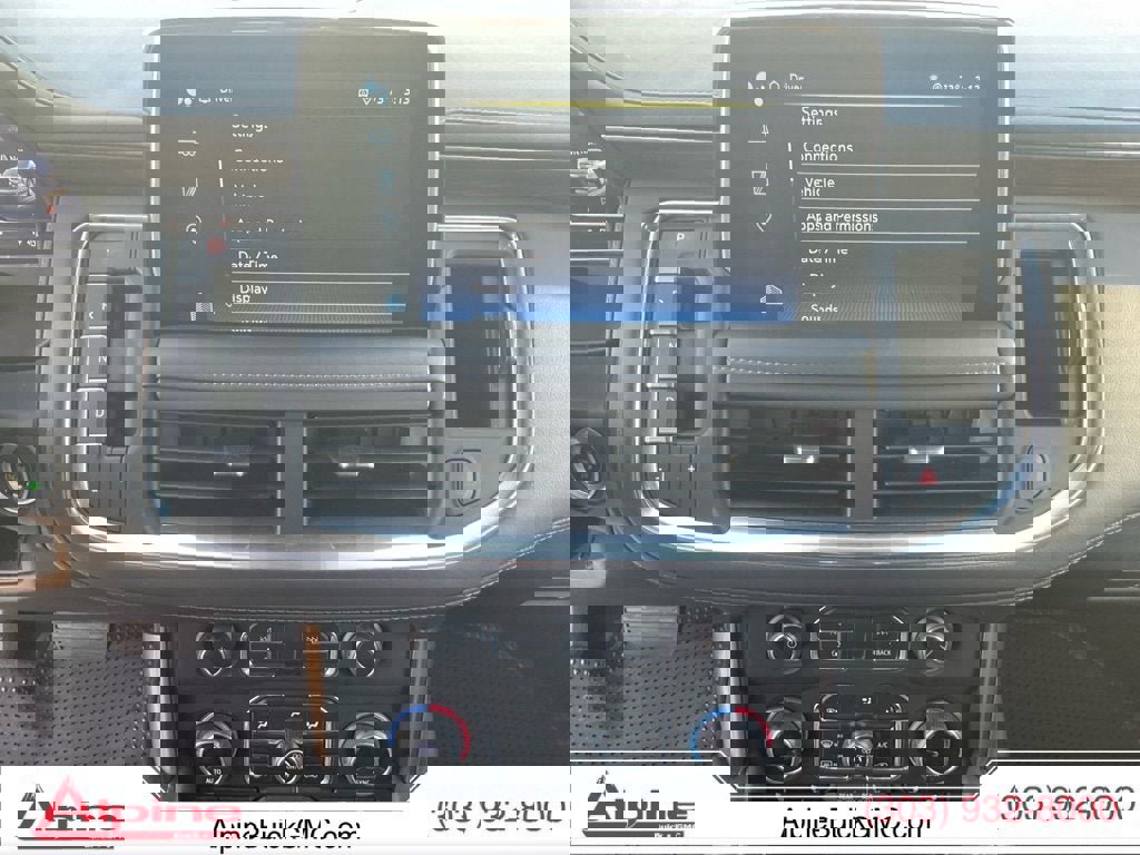 Used 2024 Chevrolet Tahoe LT image 11