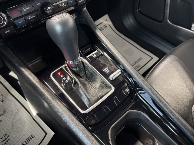 Used 2024 Jeep Compass Limited image 19