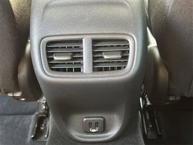 Used 2018 Buick Regal Preferred image 19