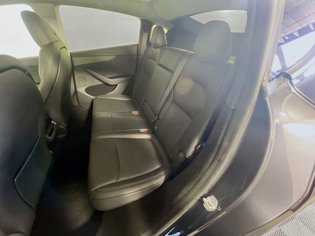 Used 2026 Tesla Model Y Long Range image 25
