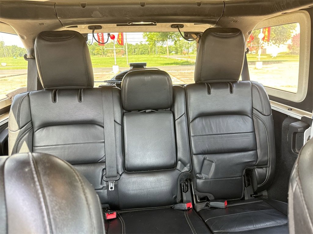 Used 2020 Jeep Wrangler Unlimited Sahara w/ Dual Top Group image 33
