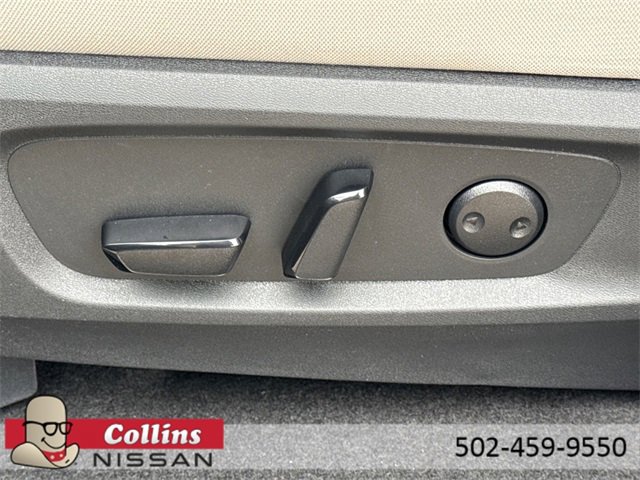 New 2025 Nissan Pathfinder SV image 19