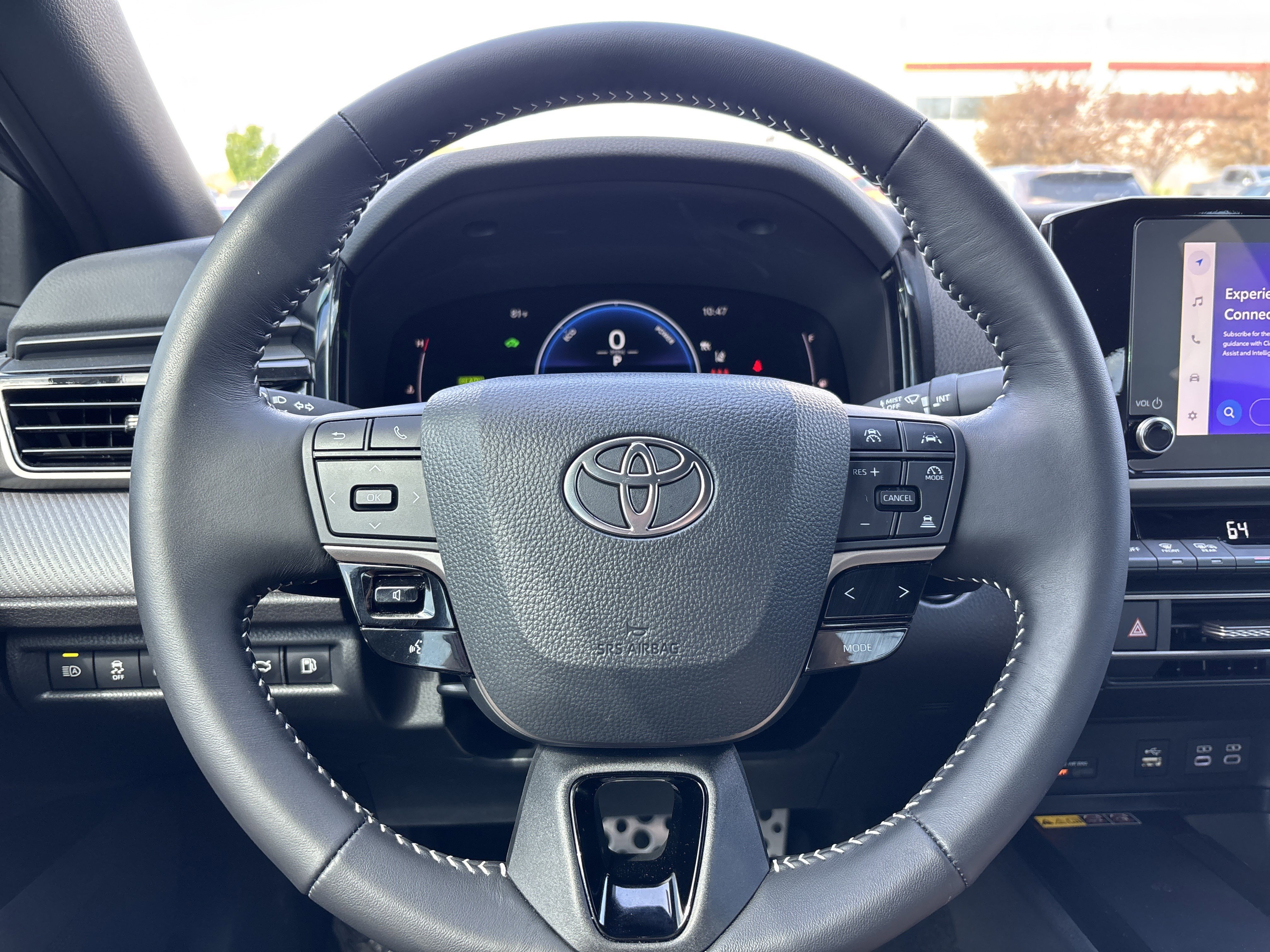 Used 2026 Toyota Camry SE AWD/4WD image 17