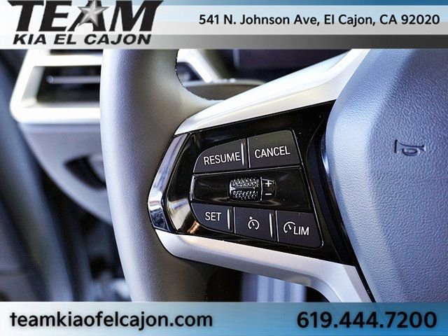 Used 2025 BMW i4 eDrive40 image 34