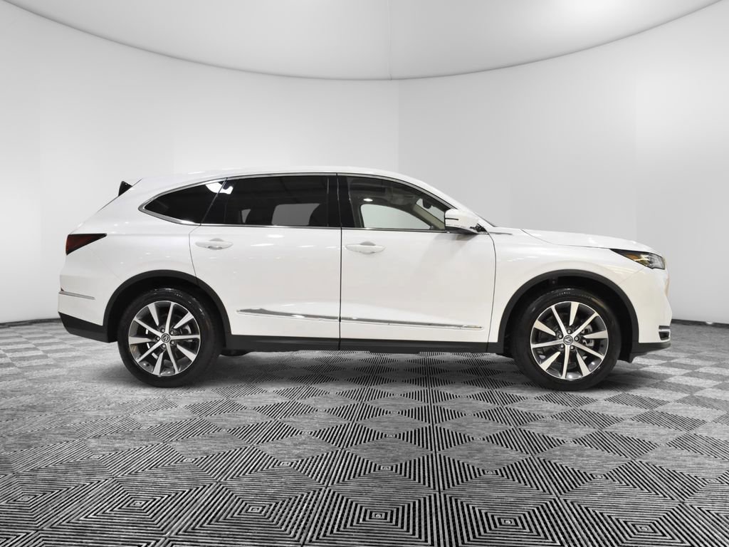 Used 2025 Acura MDX SH-AWD w/ Technology Package image 6