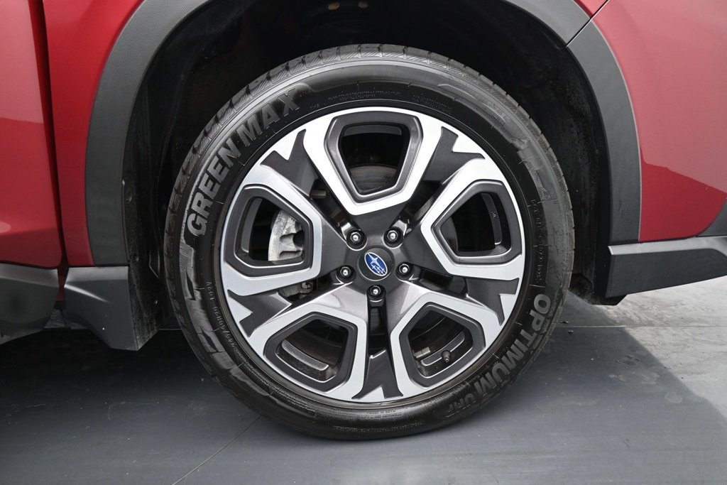 Used 2023 Subaru Ascent Limited w/ Technology Package AWD/4WD image 11