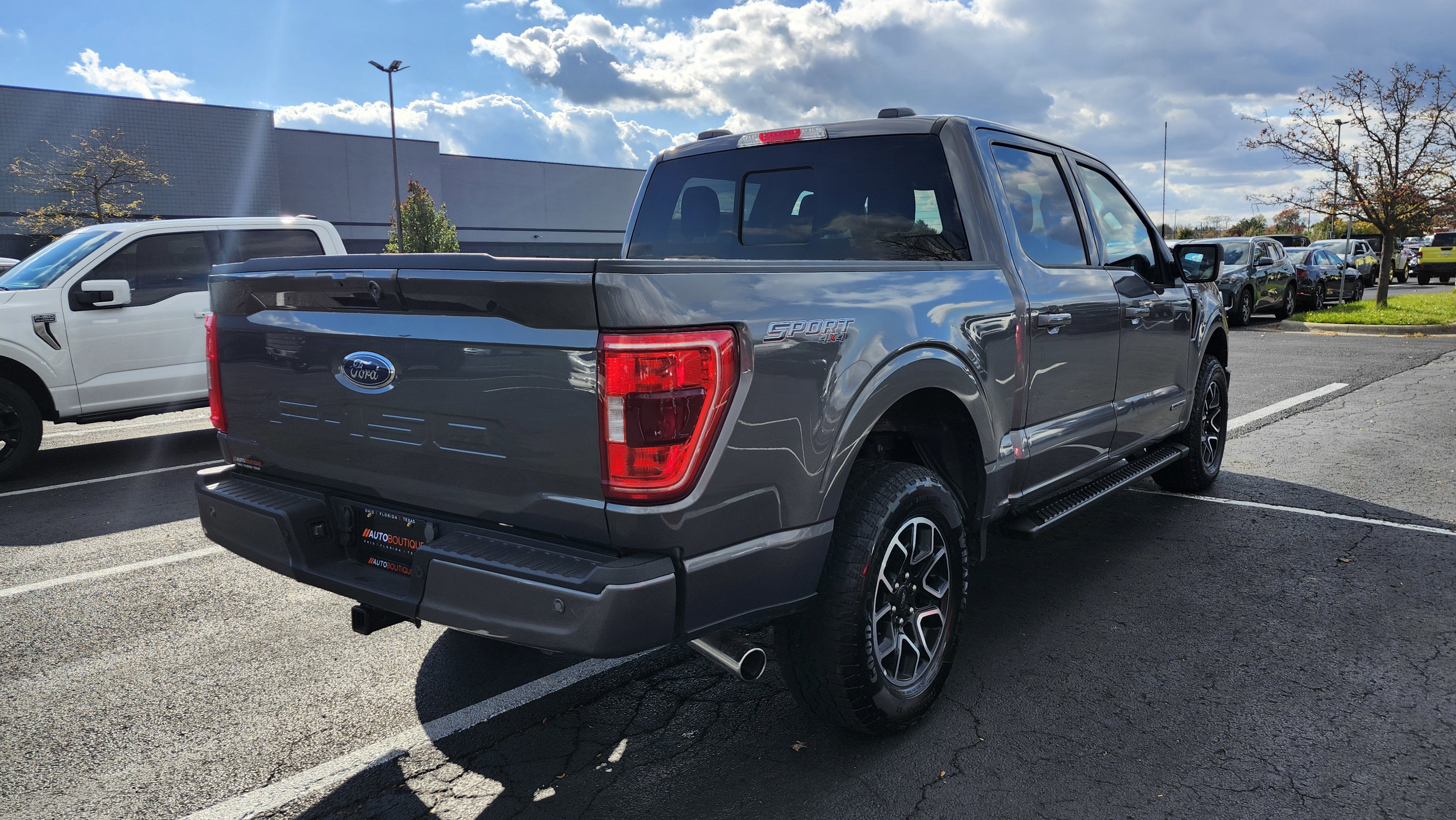 Used 2023 Ford F150 XLT w/ Equipment Group 302A High image 11