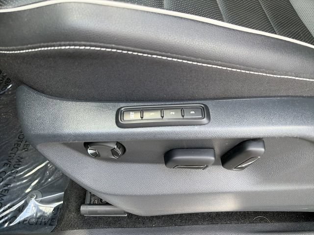 Used 2024 Volkswagen Tiguan SEL R-Line AWD/4WD image 12