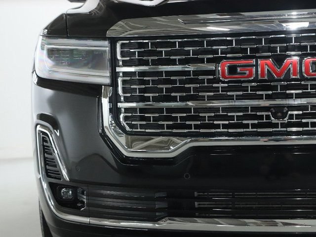 Used 2023 GMC Acadia Denali w/ Black Diamond Edition AWD/4WD image 7