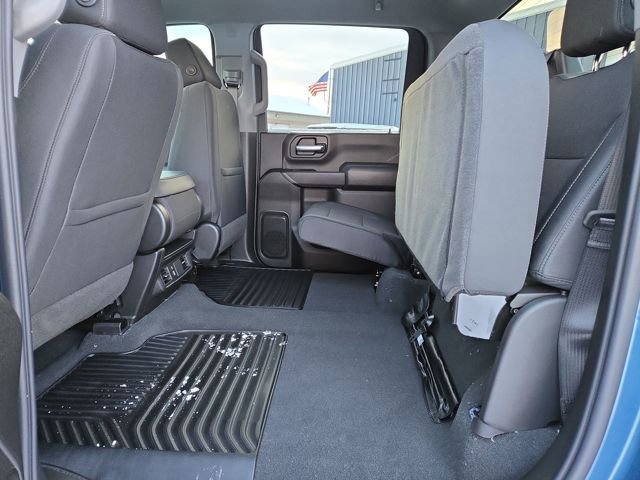 New 2026 Chevrolet Silverado 2500 Custom w/ Custom Value Package image 30