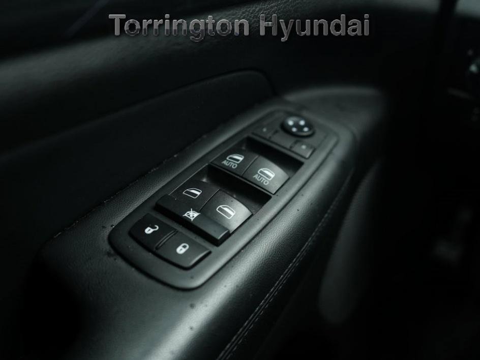 Used 2020 Jeep Grand Cherokee Laredo image 17