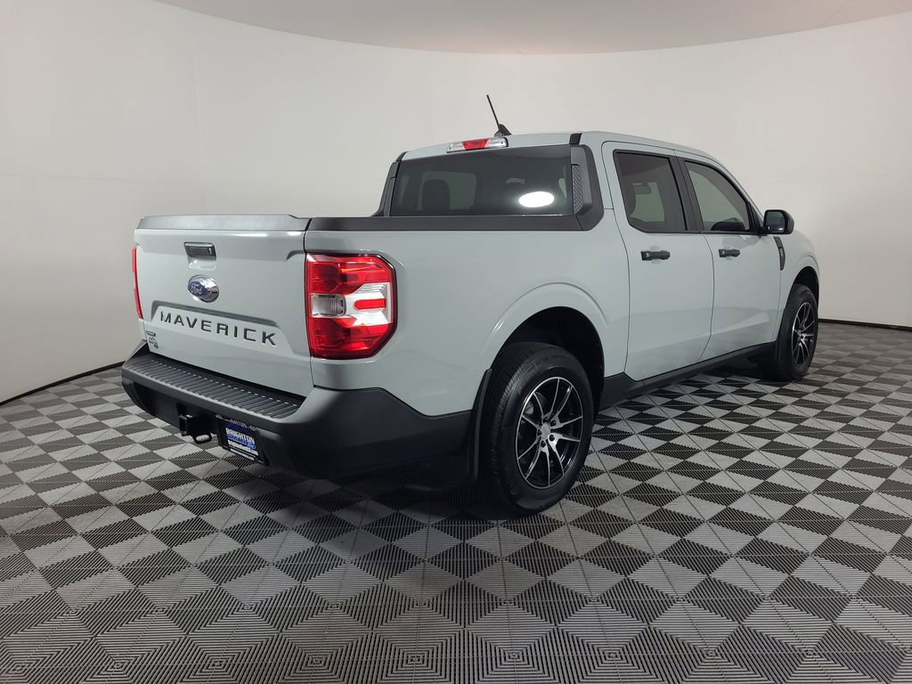 Certified 2024 Ford Maverick XL FWD image 3