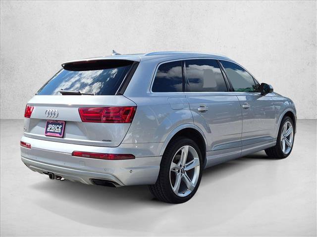 Used 2019 Audi Q7 3.0T Prestige AWD/4WD image 4