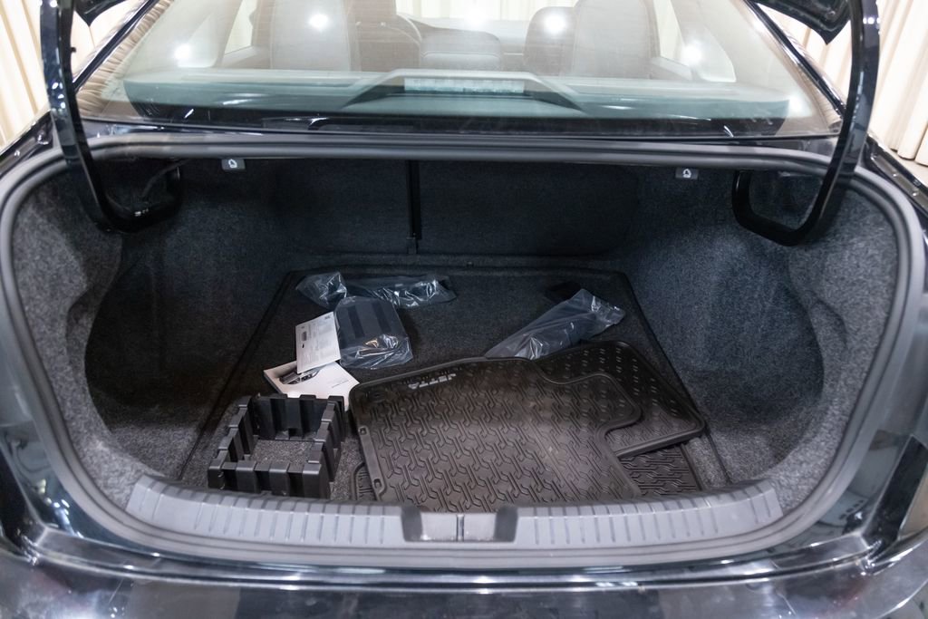 Used 2021 Volkswagen Jetta S image 24