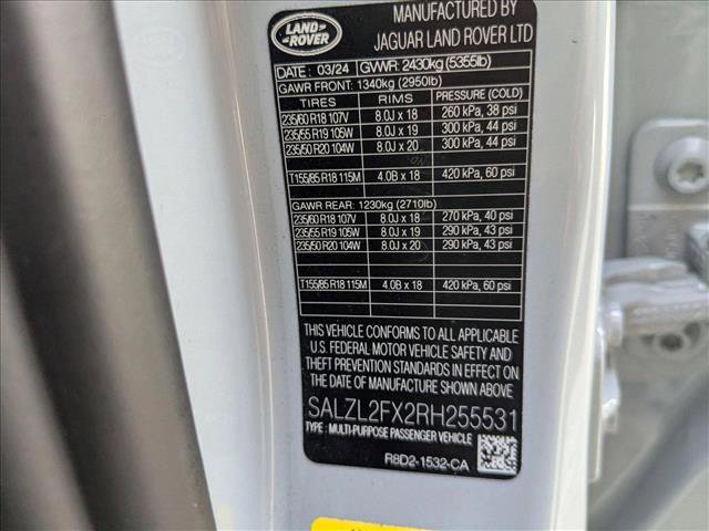 Certified 2024 Land Rover Range Rover Evoque Dynamic SE image 26
