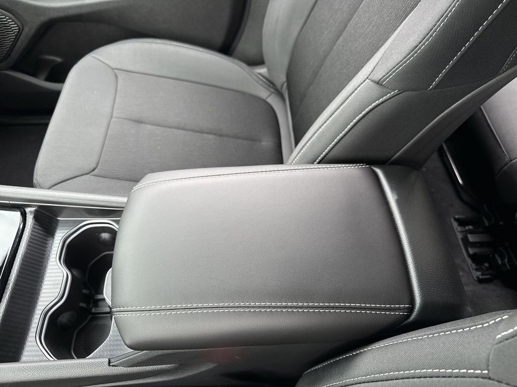 New 2025 Jeep Grand Cherokee L Laredo w/ Luxury Tech Group I image 21