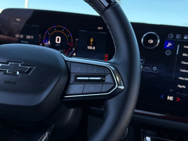 Used 2025 Chevrolet Traverse Z71 w/ Enhanced Driving Package AWD/4WD image 11