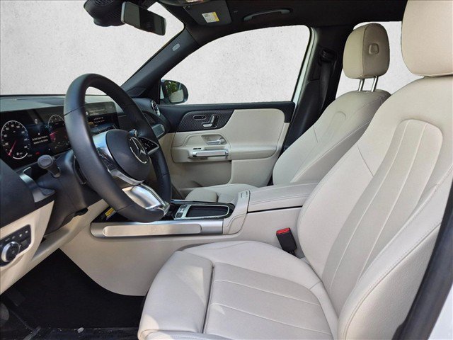 Used 2026 Mercedes-Benz GLB 250 image 16