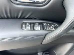 Used 2024 Nissan Armada SL w/ Captain's Chairs Package image 29