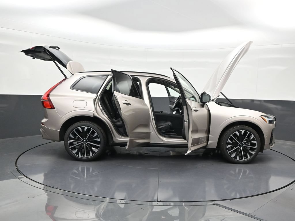 New 2026 Volvo XC60 B5 Ultra AWD/4WD image 30