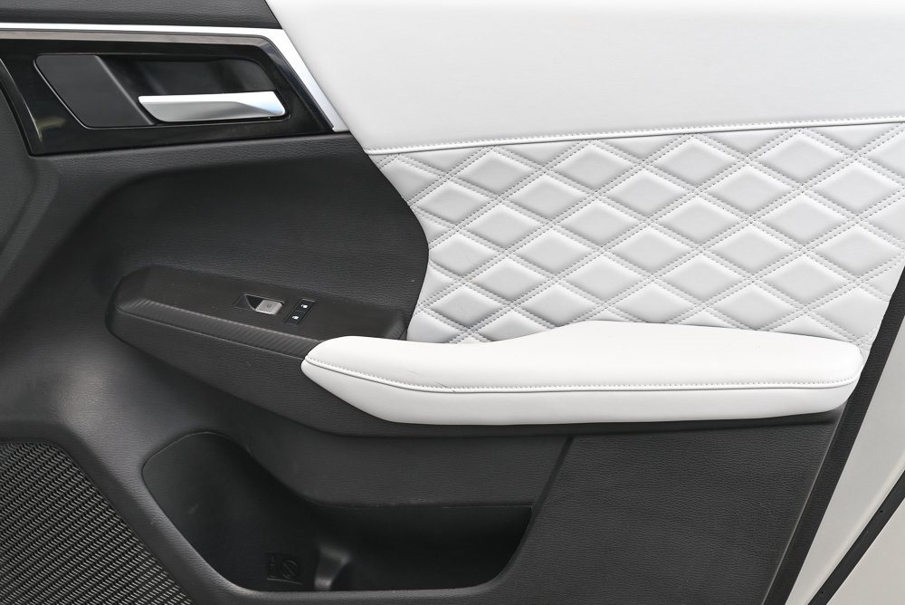 Used 2024 Mitsubishi Outlander SEL image 20