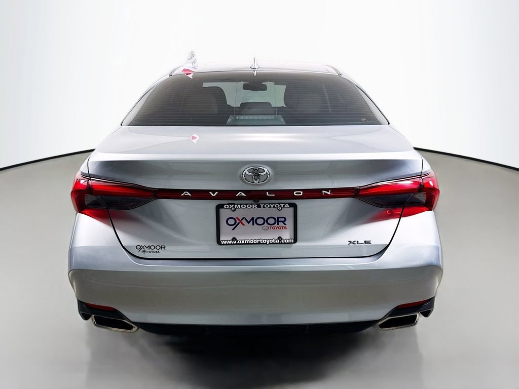 Certified 2019 Toyota Avalon XLE image 6